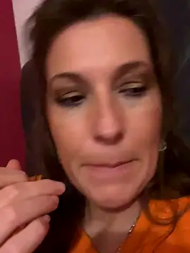 Lwhite1 online show from October 14, 11:49 pm