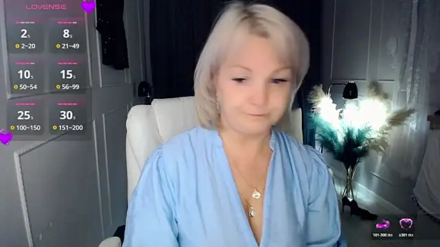 Juarnea online show from November 5, 11:54 am