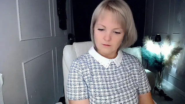 Juarnea online show from February 9, 2:21 pm