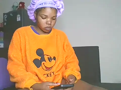 sweet bigclit online show from March 6, 5:15 am