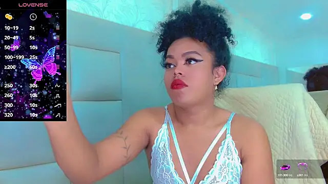 KayleighDreams  online show from January 18, 3:09 am