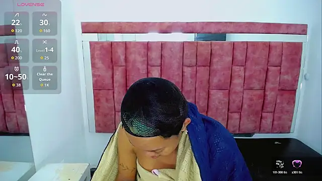 Snapshot of KayleighDreams_ chatting on March 9, 4:27 am KayleighDreams online show from March 9, 4:27 am