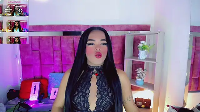 KayleighDreams  online show from July 29, 3:37 am
