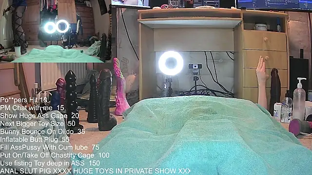 Snapshot of ClairTS chatting on January 17, 10:23 pm ClairTS online show from January 17, 10:23 pm