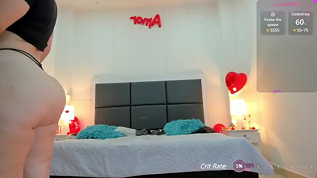 Aslhyn Gomez online show from February 24, 4:26 pm