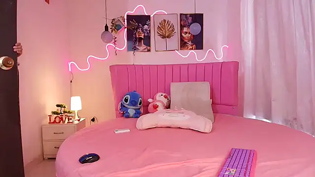 Azul horney online show from November 24, 9:25 pm