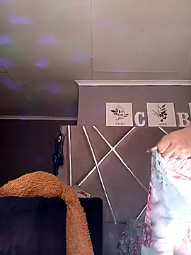 CocoBootyyy online show from May 2, 1:27 pm