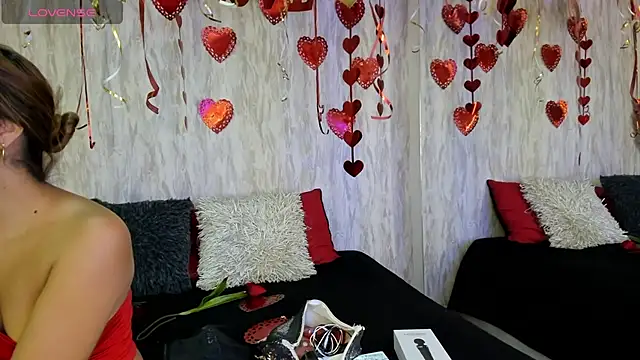 emily parkerr online show from February 12, 1:06 pm