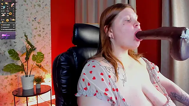 AuroraDemoni online show from February 25, 4:00 pm