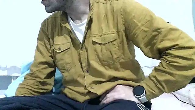 Snapshot of Aktorihann chatting on October 19, 12:11 am Aktorihann online show from October 19, 12:11 am