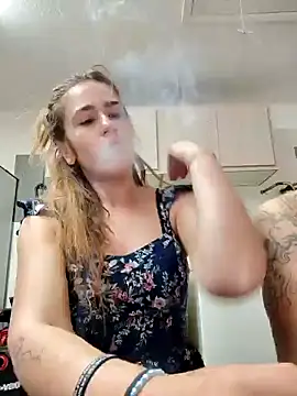 halobabe7620 online show from February 13, 8:45 pm