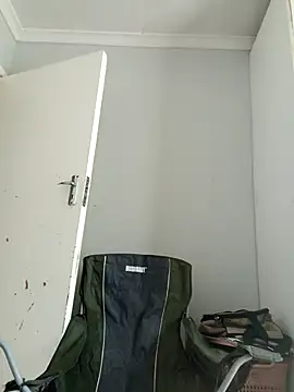 Snapshot of the_greatt chatting on February 22, 1:57 pm the greatt online show from February 22, 1:57 pm