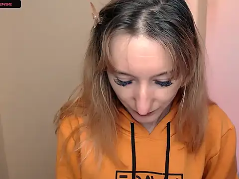 AmandaSell online show from October 3, 8:00 am