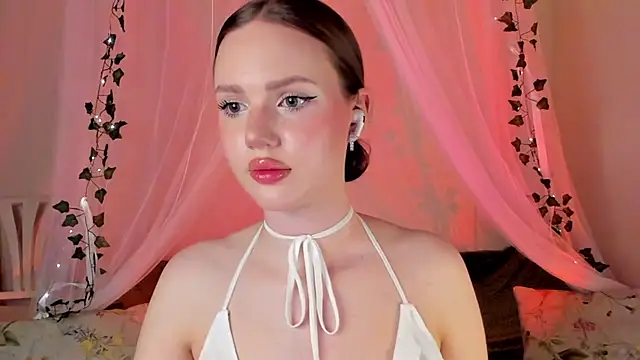 MishkaMe online show from December 8, 2:19 pm