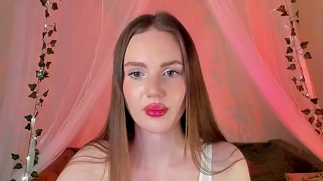 MishkaMe online show from December 10, 5:00 pm