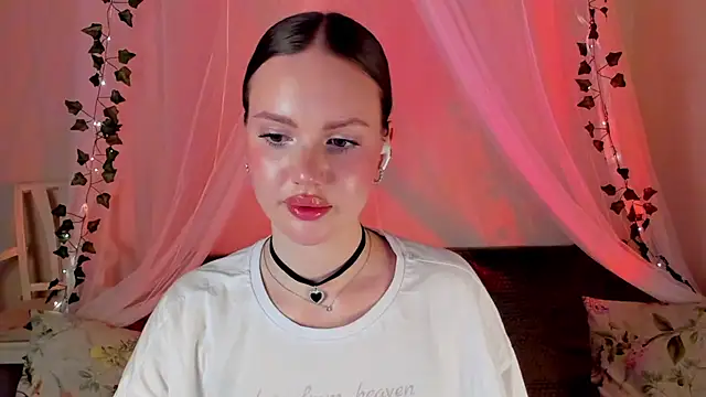 MishkaMe online show from December 20, 6:35 pm