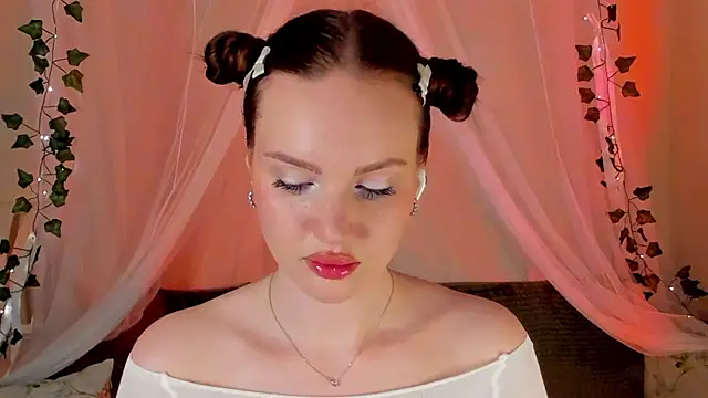 MishkaMe online show from December 25, 4:22 pm