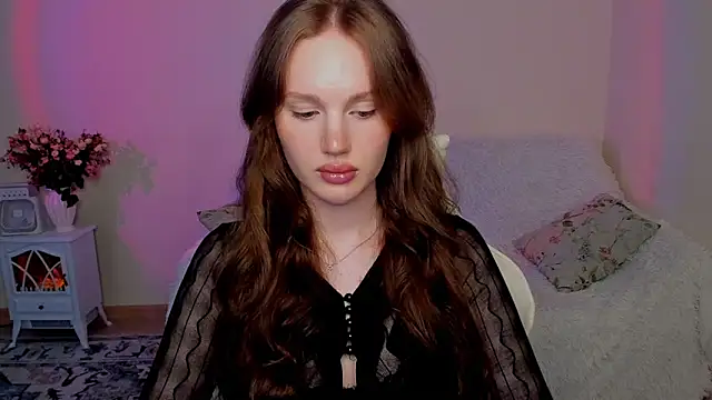 Snapshot of MishkaMe chatting on May 28, 1:52 pm MishkaMe online show from May 28, 1:52 pm