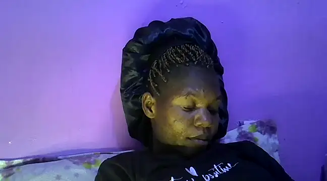 Cute tamara online show from December 22, 9:42 pm