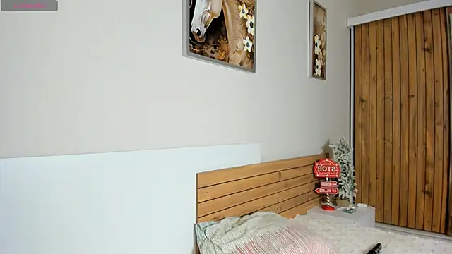  Kitty Rose online show from January 24, 11:02 pm