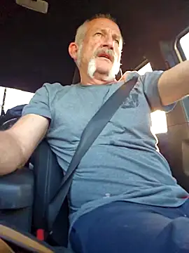 den-rock4u online show from December 4, 10:40 pm