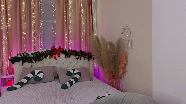 mo11y kitten online show from January 12, 11:36 pm