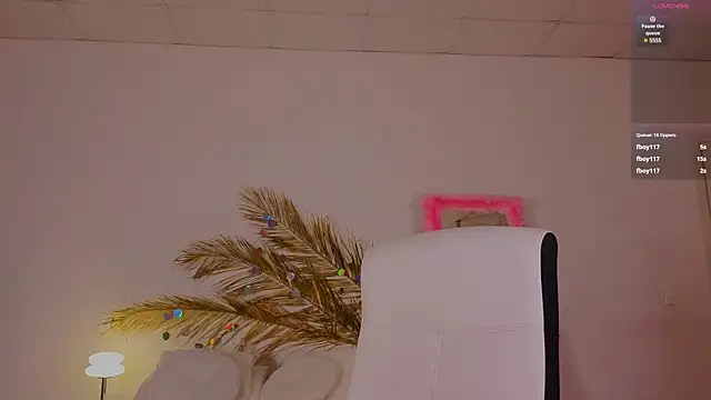 mo11y kitten online show from March 15, 12:36 am