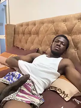 sknzy09 online show from September 28, 2:11 pm