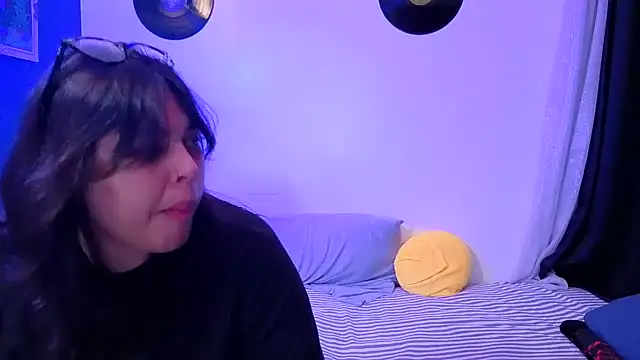 miacanela xo online show from May 21, 3:02 am