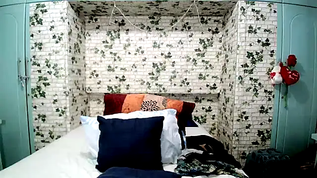 Cute Indian00 online show from January 12, 5:54 pm