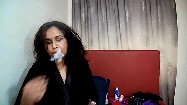 Cute Indian00 online show from February 11, 9:53 am