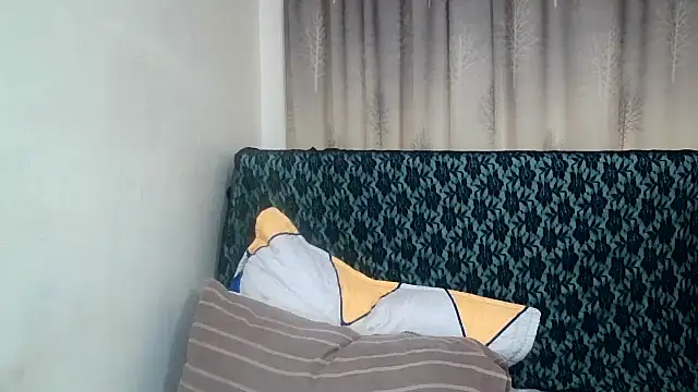 Cute Indian00 online show from March 7, 12:56 pm