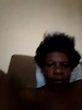 Snapshot of Blackpenis28 chatting on March 26, 4:12 pm Blackpenis28 online show from March 26, 4:12 pm