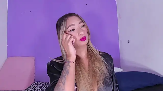 vale ross  online show from November 15, 3:04 am