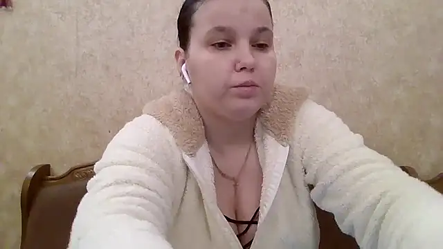 JeorginaJ online show from January 19, 12:42 pm