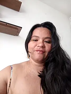 Julieta-tits online show from May 13, 5:10 pm
