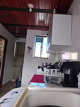 Snapshot of lombarlana-89 chatting on March 27, 5:34 pm lombarlana-89 online show from March 27, 5:34 pm