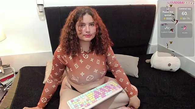 Snapshot of Manina_Molly_ chatting on October 4, 8:40 pm Manina Molly online show from October 4, 8:40 pm