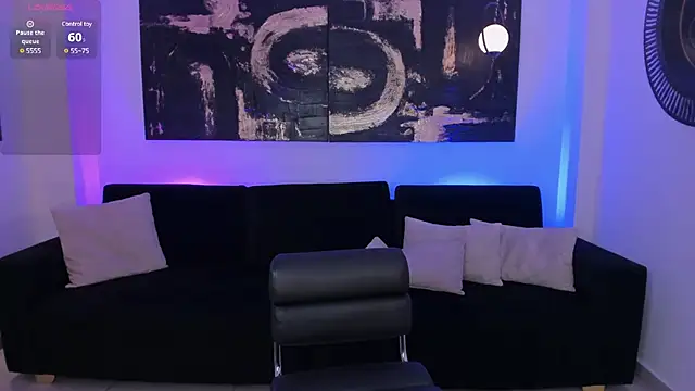 NicoleSanz  online show from January 28, 5:35 pm
