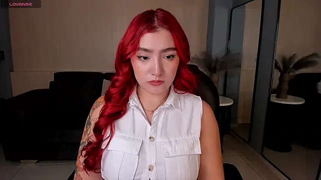 ViolettCastel online show from September 28, 4:23 pm