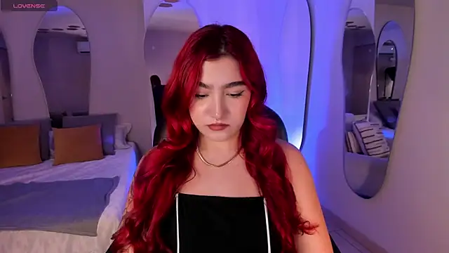 ViolettCastel online show from October 3, 7:11 pm