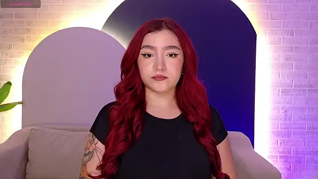 ViolettCastel online show from March 6, 7:10 pm