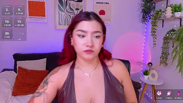 ViolettCastel online show from May 20, 8:04 pm