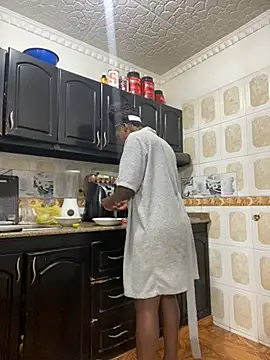 sweetsarabig22cm online show from March 13, 3:54 am