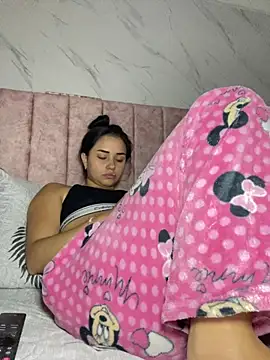 Kimmymadison- online show from July 23, 5:16 am