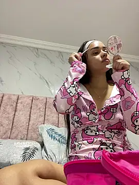 Kimmymadison- online show from July 30, 8:52 pm