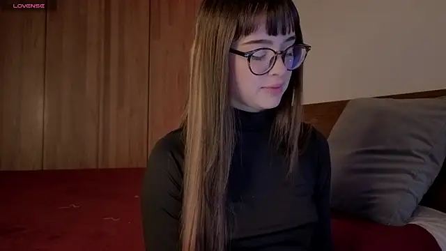 Roxxy mora online show from June 3, 10:26 pm