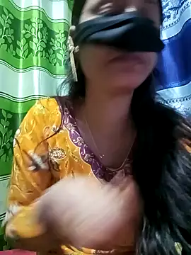 Snapshot of Aruyeshi- chatting on January 19, 8:07 am Aruyeshi- online show from January 19, 8:07 am