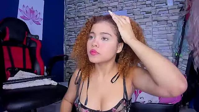 sofiacastillo01 online show from January 24, 12:41 pm