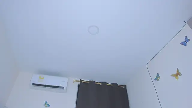 Snapshot of sofiacastillo01 chatting on March 9, 2:26 am sofiacastillo01 online show from March 9, 2:26 am